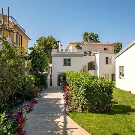 Guest house Don Antonino Relais 2*