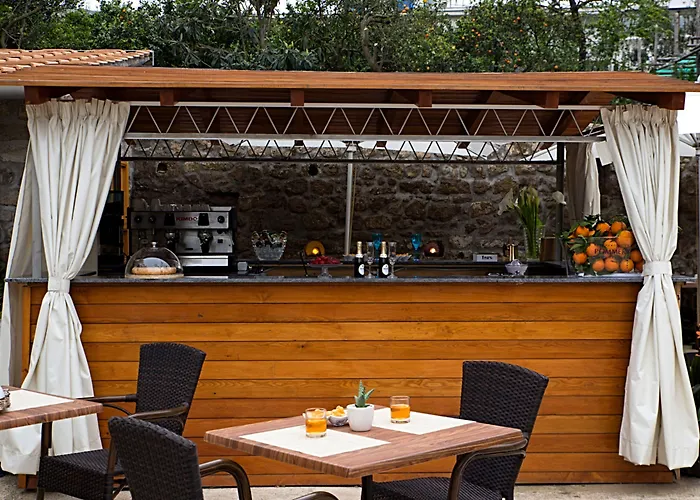 Πανσιόν Don Antonino Relais 4*